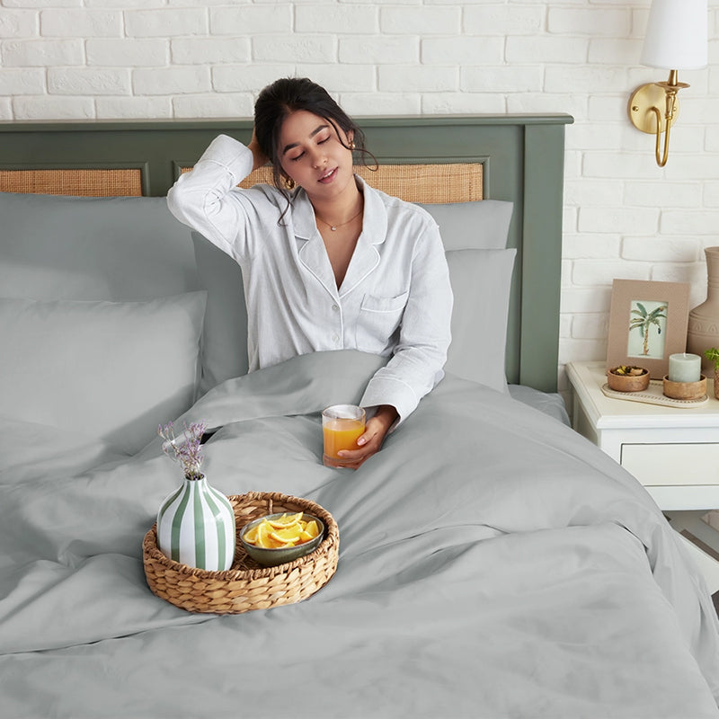 Maison Solid Cotton Fitted Bedsheet - 700 Thread Count